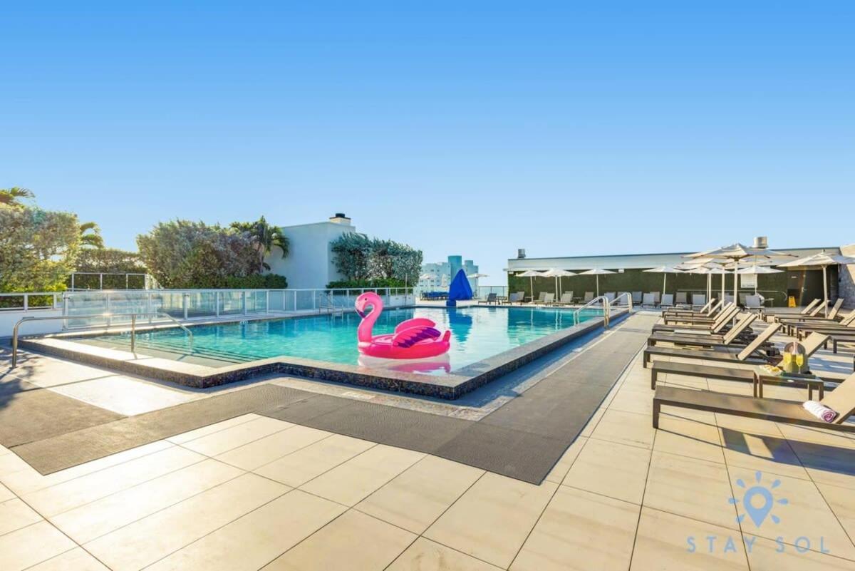 Perfect Relax - Rooftop Pool - Gym - Hot Tub Hollywood Ngoại thất bức ảnh